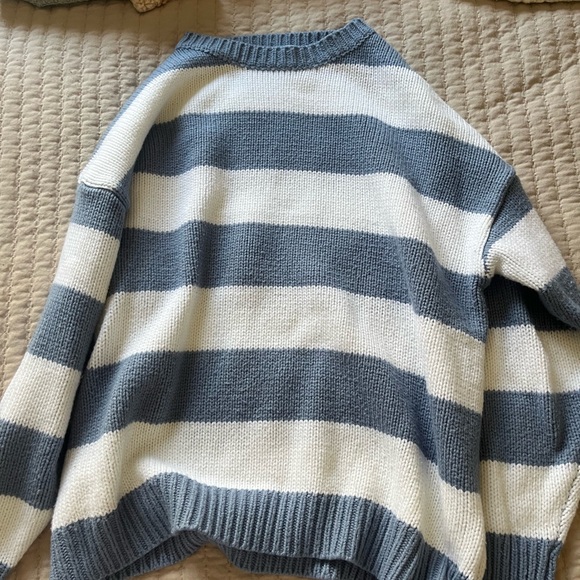Striped Gray and White Women's Sweater - Picture 1 of 3